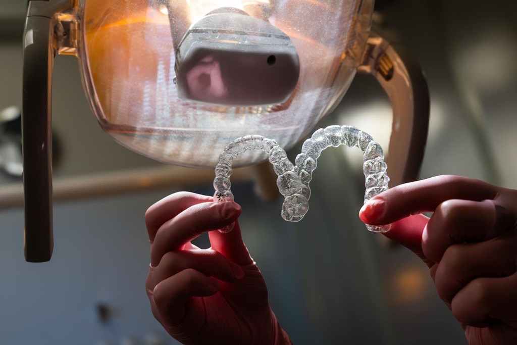 Foto 1 Sonría sin que se note: ortodoncia invisible en Marín
